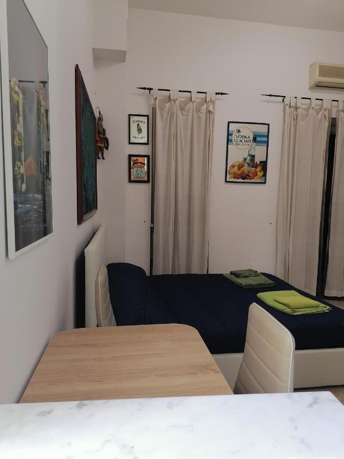 A Due Passi Appartament Otel Palermo Dış mekan fotoğraf