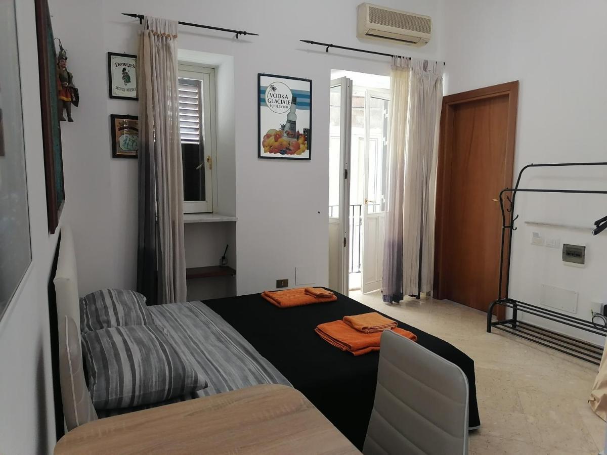 A Due Passi Appartament Otel Palermo Dış mekan fotoğraf