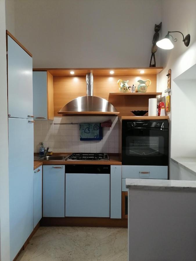 A Due Passi Appartament Otel Palermo Dış mekan fotoğraf