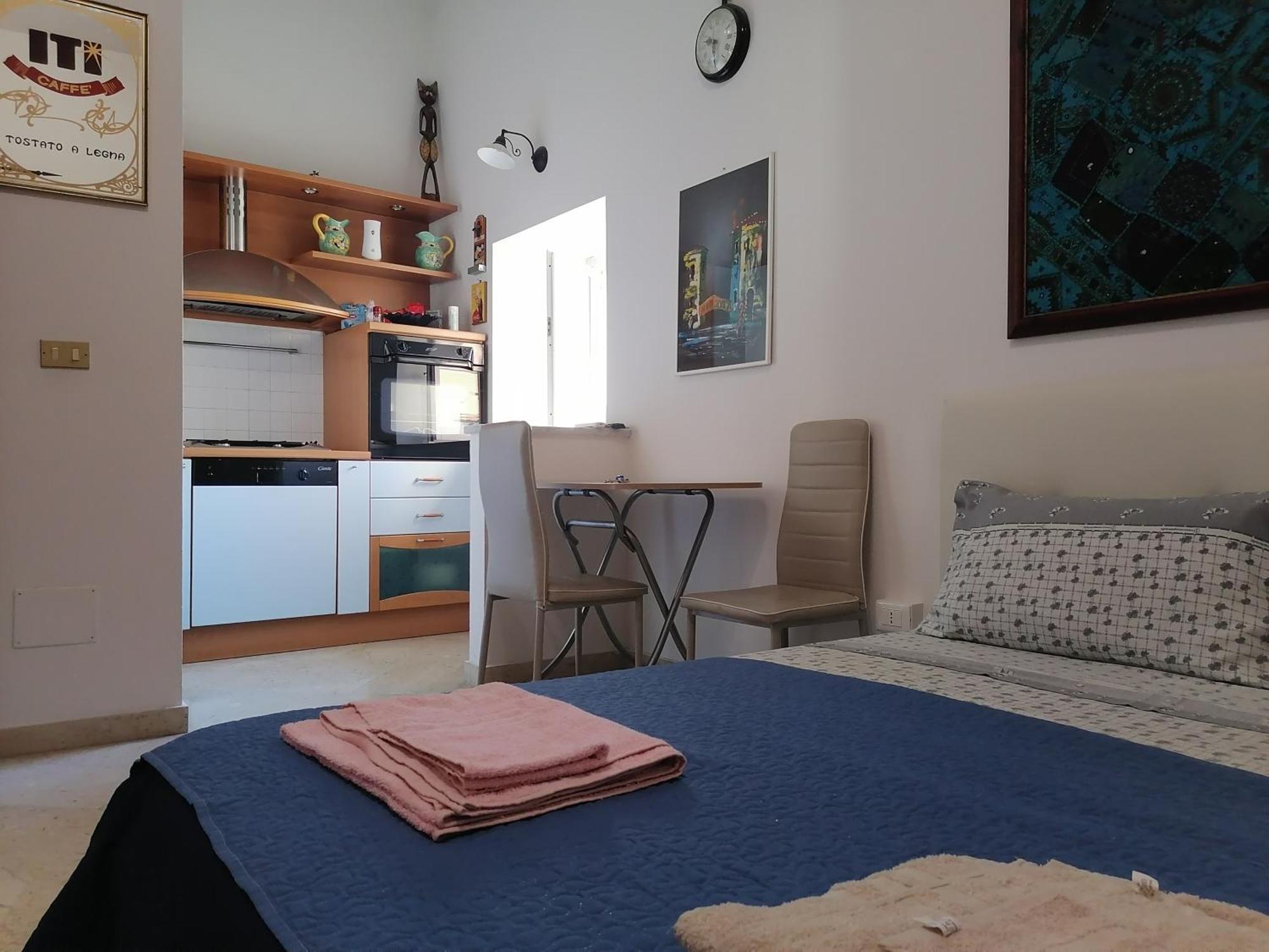 A Due Passi Appartament Otel Palermo Oda fotoğraf